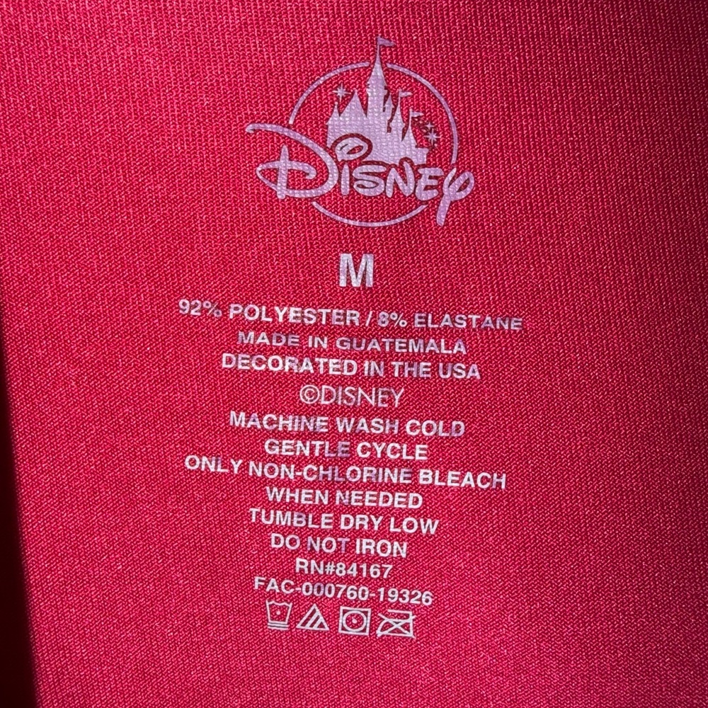 Disney runDisney Princess Enchanted 10K 2020 Hoodie Medium Pink Pocahontas Zip - Picture 4 of 8